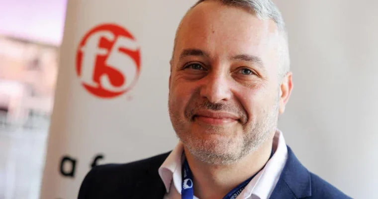 Sorin-Boiangiu06-nl-65f2faa55b534.jpg.cut.c-65f2faaa0199a.jpg.840px